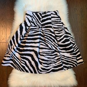 Express Studio Design Zebra Print Pleated Skater Skirt (sz 0)
